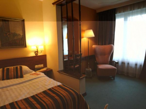 Отель Hotel Athmos  Ла-Шо-Де-Фон